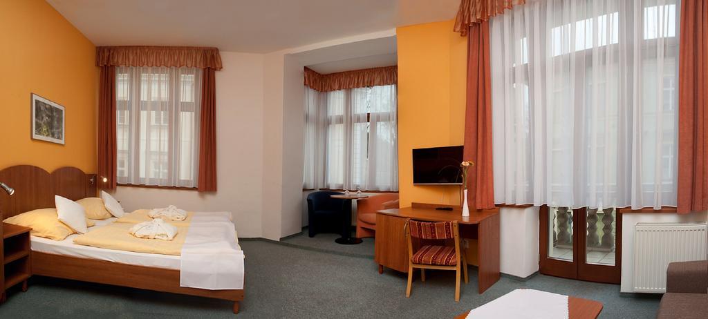 Hotel Antonietta Teplice Room photo